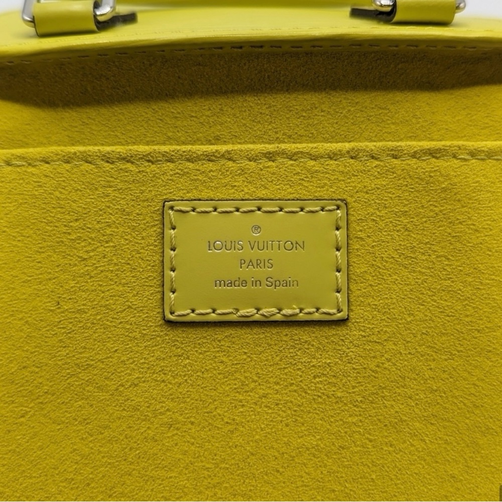 SALE! Louis Vuitton Petit Sac Plat Citron (yellow) Epi Leather Mini Bag - Picture 13 of 16